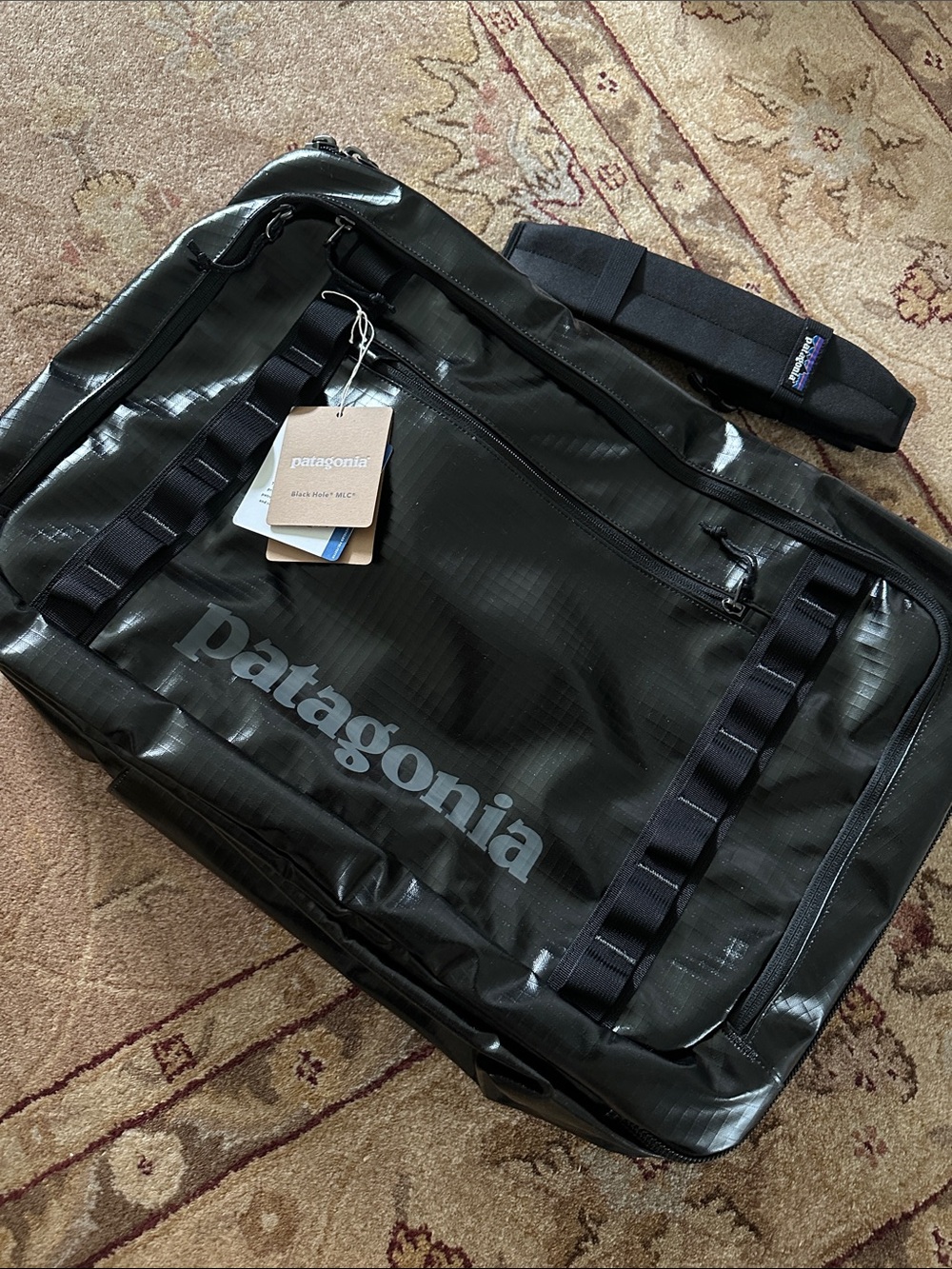 Patagonia Black Hole MLC 45L NWT